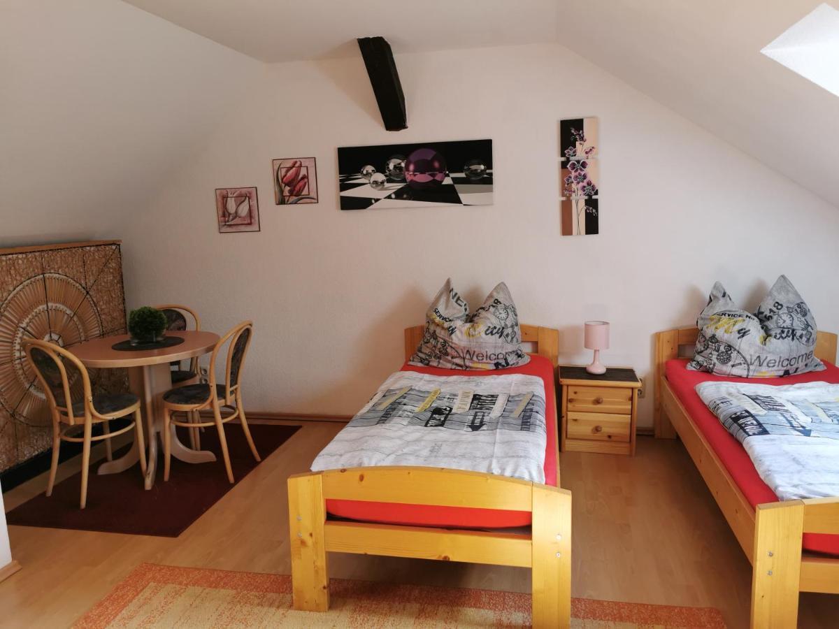 Ferienwohnung Anger 1 Im 3 Obergeschoss Annaberg-Buchholz Exterior foto